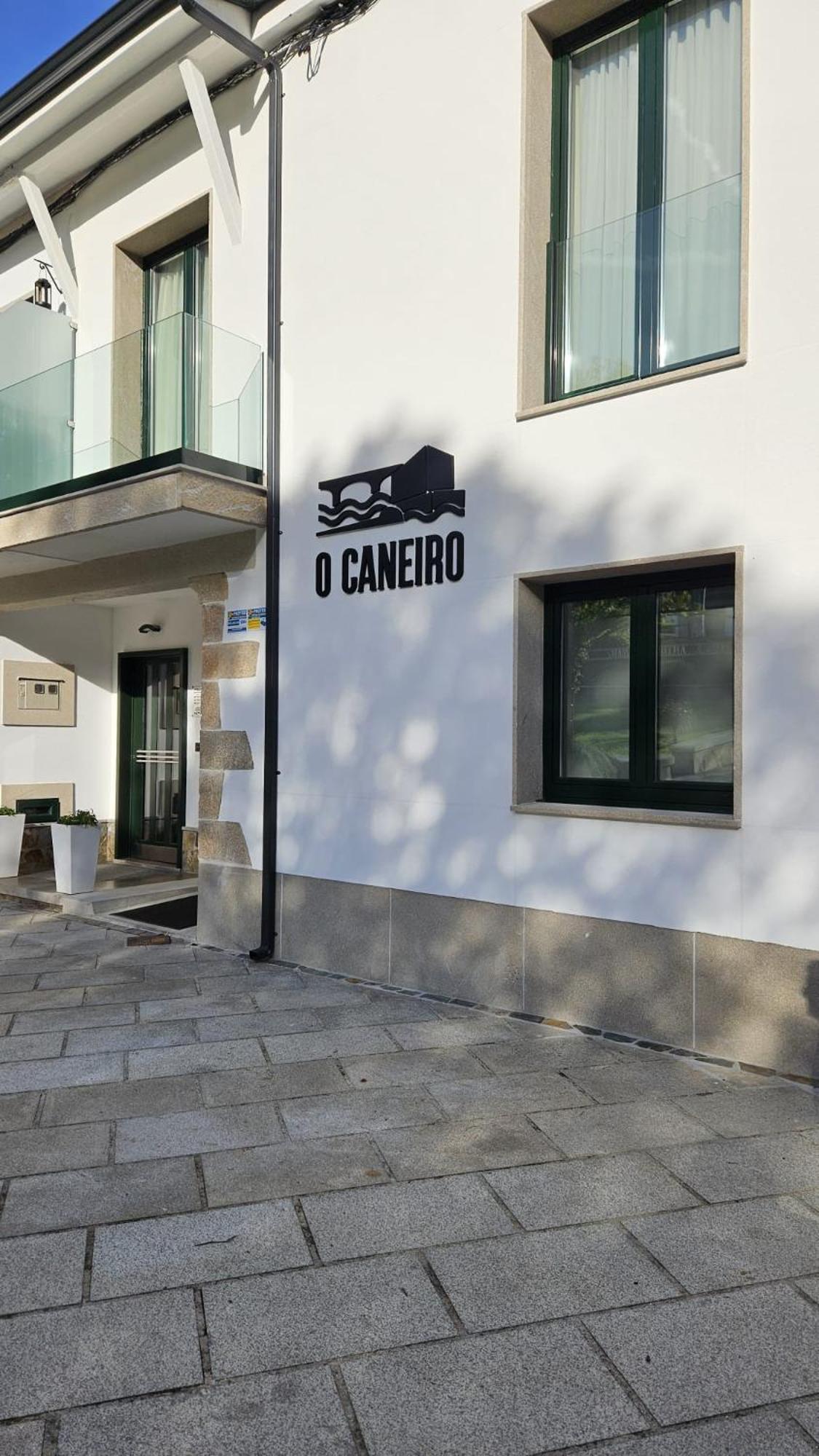 Apartamentos O Caneiro 波尔托马林 外观 照片